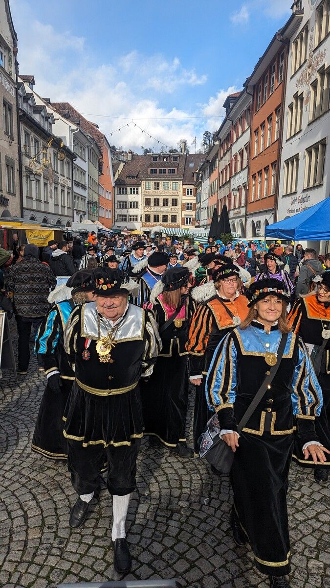 In Feldkirch wurde mit einem dreifachen Spälta Spälta Hoch die Faschingssaison eingeläutet. Spältabürger Feldkirch