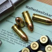 Die Pistole unter dem Kopfkissen