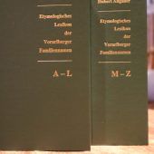 Umfassendes Lexikon für Familiennamen