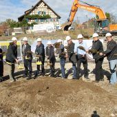 Spatenstich für Wohnungsbau am LKH