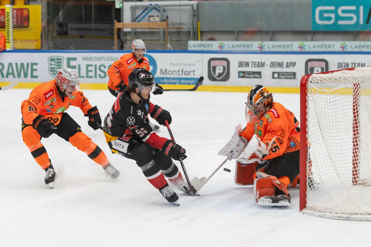 Pioneers-Torjäger Steven Owre traf im letzten Moment zum Ausgleich.stiplovsek