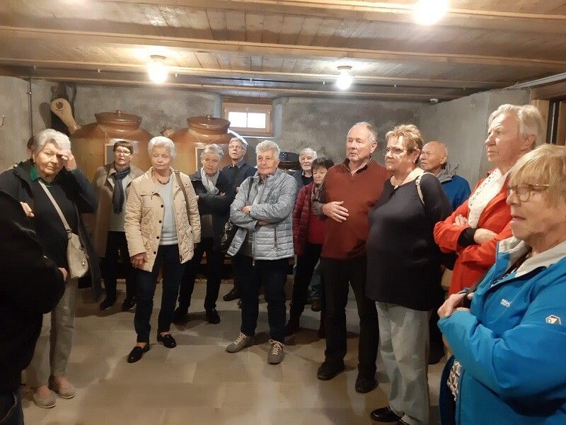 PVÖ-Ausflug in den Bregenzerwald nach Au Rehmen in die Bergbrennerei Löwen.PVÖ