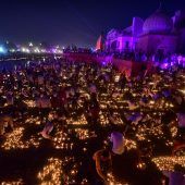 Neuer Rekord bei Diwali-Lichterfest