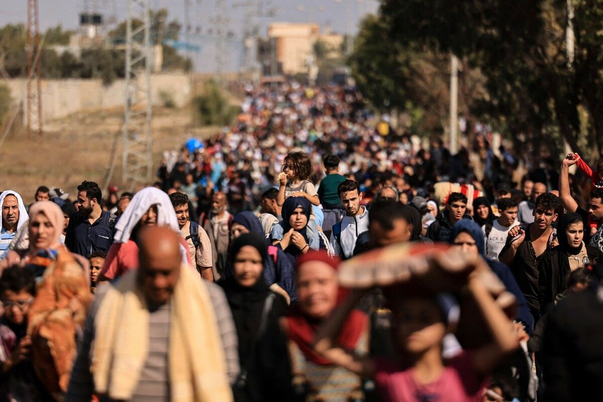 Zahlreiche Menschen flüchteten erneut aus dem nördlichen Gazastreifen in den Süden. AFP