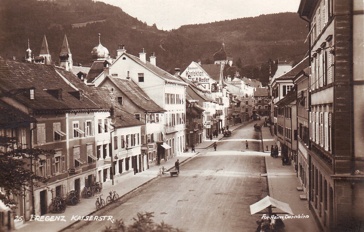 Als Eugen Ruß 1919 die Landes-Zeitung erwarb, war Bregenz – im Bild die Kaiserstraße – noch eine beschauliche Kleinstadt.