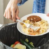 Was tun mit übrig gebliebenen Lebensmitteln?