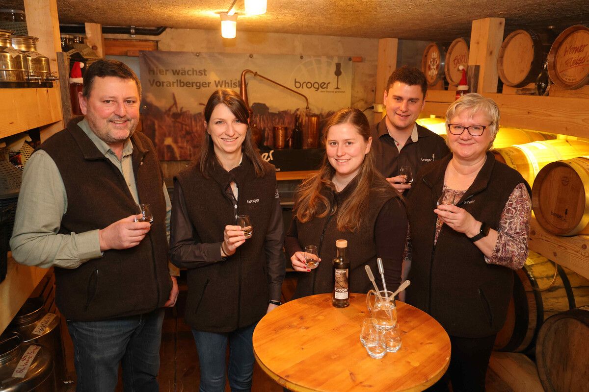 Bruno, Katrin, Anna, Hannes und Ursula Broger. AME (3)