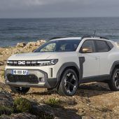 Autonews der Woche Neuer Dacia Duster in den Startlöchern / Technisches Update für den Opel Movano / Facelift für den Kia Sorento