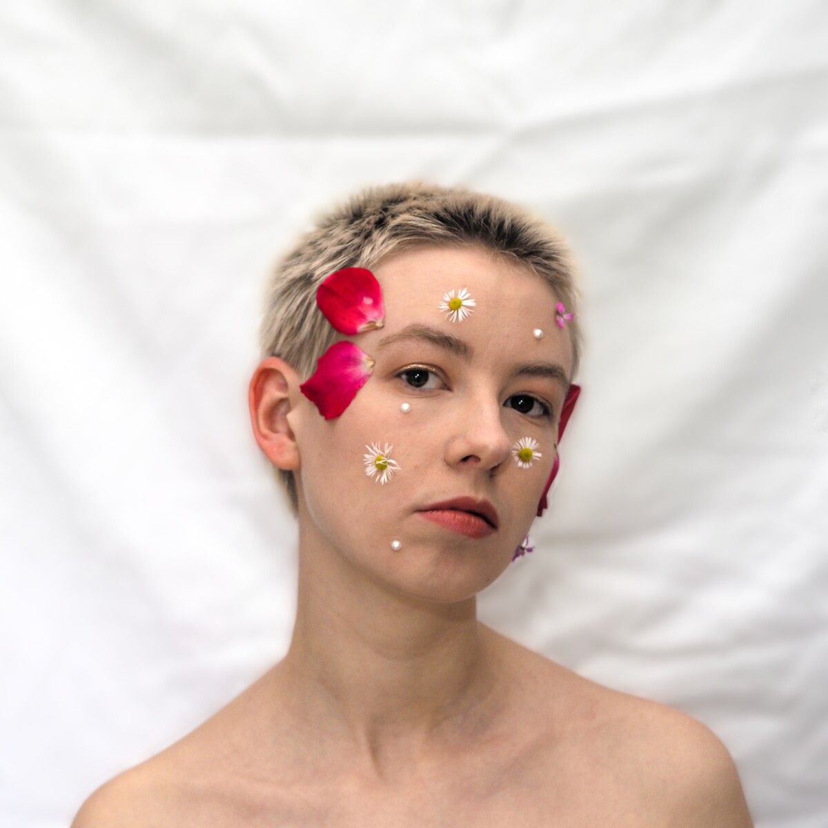 Die 23-jährige Singer-Songwriterin Philomena. klangfaBrik