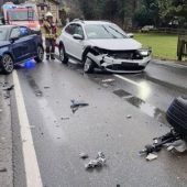 Zwei Frauen bei Kollision verletzt