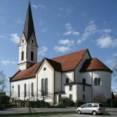 Vom Kirchlein zur Pfarrei