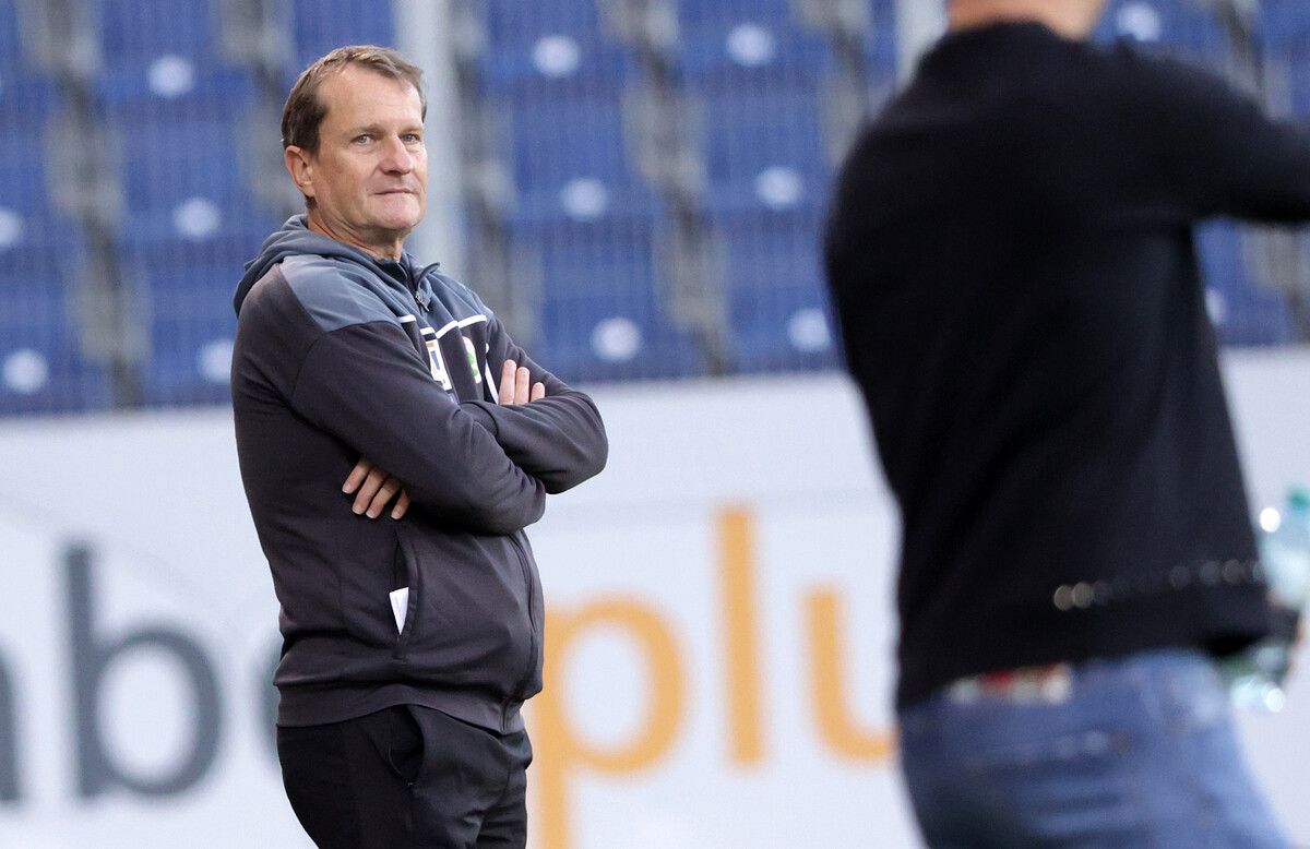 FCD-Coach Thomas Janeschitz hofft auf einen versöhnlichen Saisonabschluss.gepa