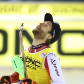 Marco Schwarz mit Slalomsieg zur Weltcupführung. »C1