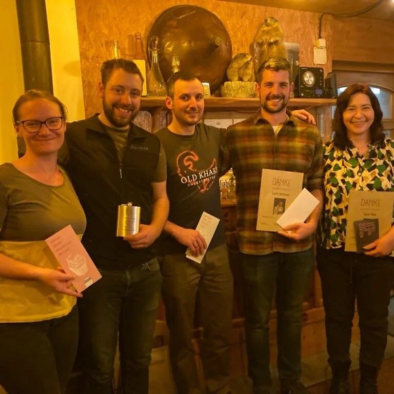Im Zuge der Jahreshauptversammlung fanden in der Mostschenke in Batschuns die Ehrungen statt.Schuhplattlergruppe Zwischenwasser