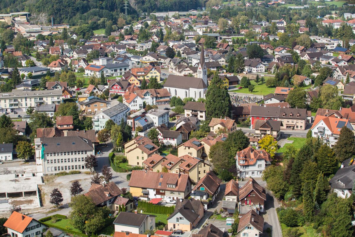 In der Kummenberggemeinde Götzis steht die Gemeindevertretung mit Bürgermeister Böhmwalder vor Herausforderungen.VN/Steurer