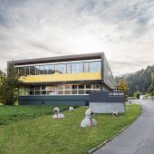 Dorner baut Standort in Egg um