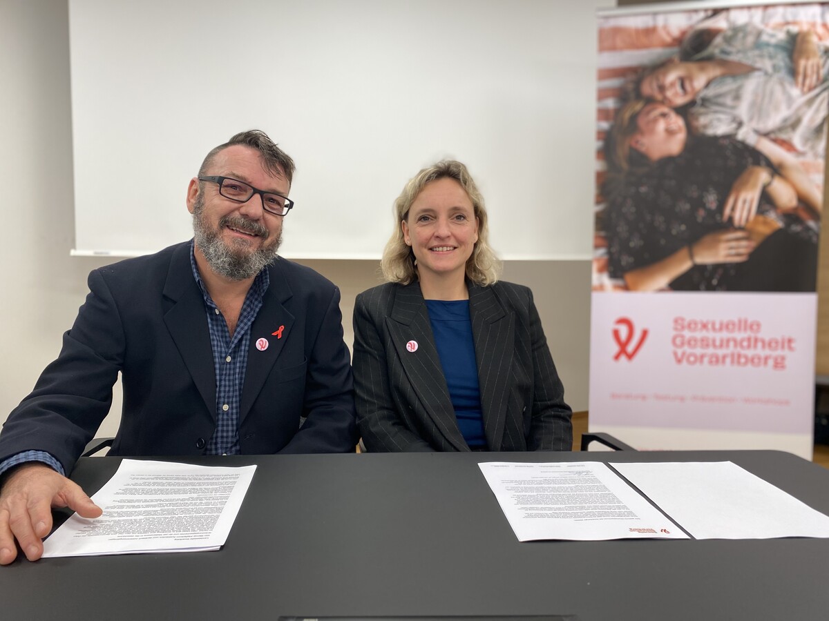 Jochen Guggenberger (Vorstand) und Geschäftsführerin Manuela Köhler.
              
              VN/MIH