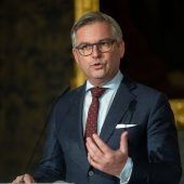 Politik in Kürze