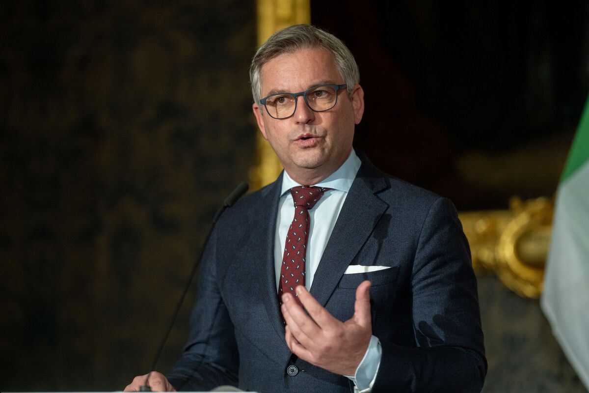 Magnus Brunner kontert Wallners Forderungen. APA