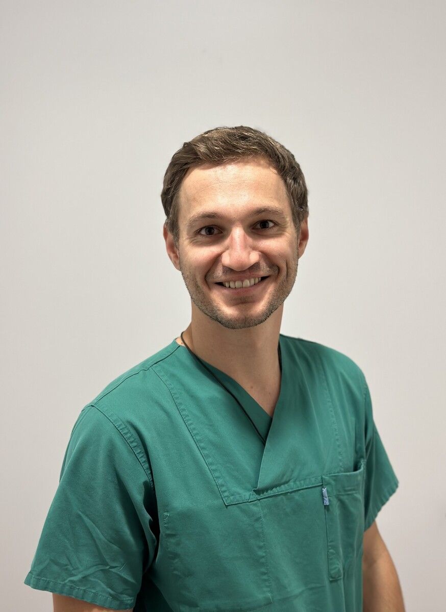 Med Konkret-Referent: Assistenzarzt Jürgen Parzefall.