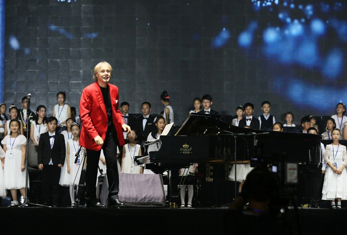 Richard Clayderman hat in seiner Karriere 2800 Konzerte auf fünf Kontinenten gespielt. AFP