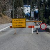 Sicherheitssperre auf der Walgaustraße