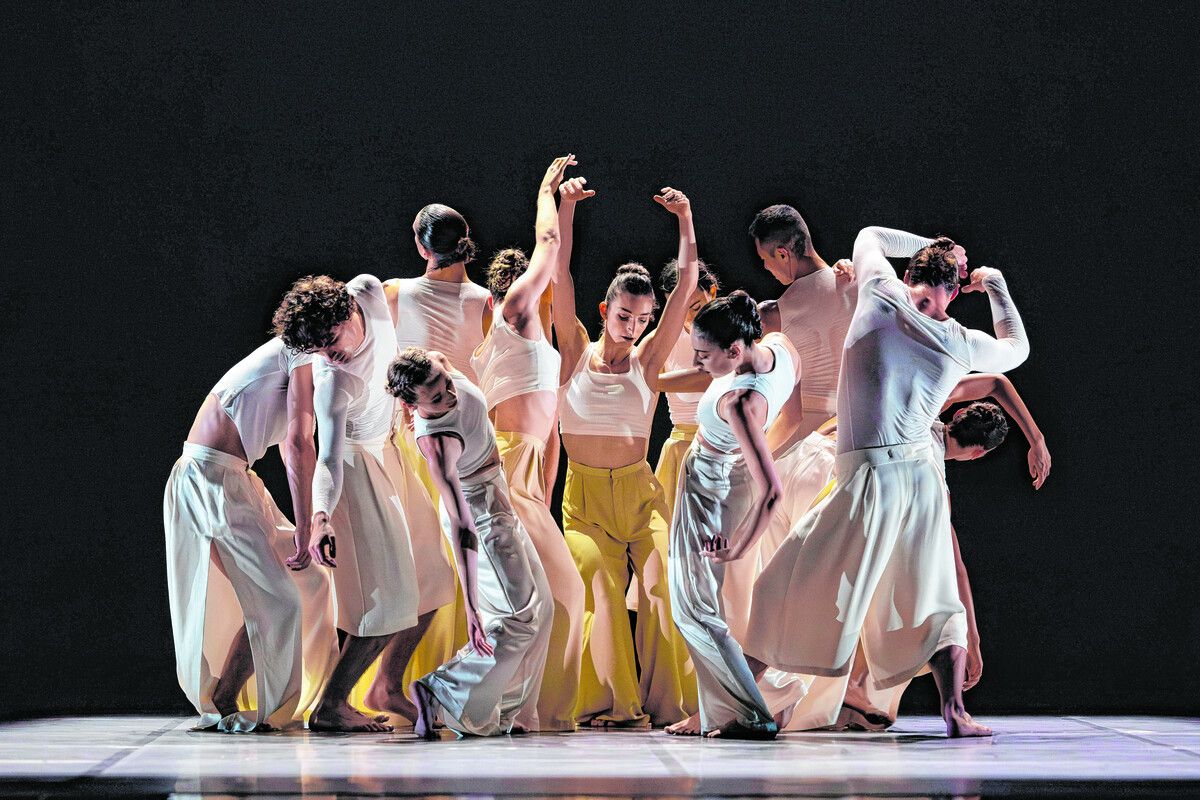 VN-Abonnent:innen können 3 x 2 Karten gewinnen für die Performance des Ballet Preljocaj – CCN d‘Aix-en-Provence am 9. März im Festspielhaus.Laurent Philippe / divergence-images.com