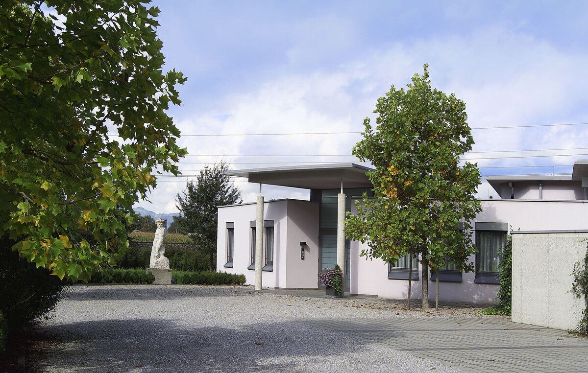 Vor 25 Jahren, am 16. Dezember 2023, nahm das Krematorium Hohenems seinen Betrieb auf. E&U Krematorium