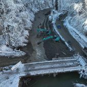Noch keine Entwarnung nach Hangrutsch beim Conrad Sohm in Dornbirn. »A8