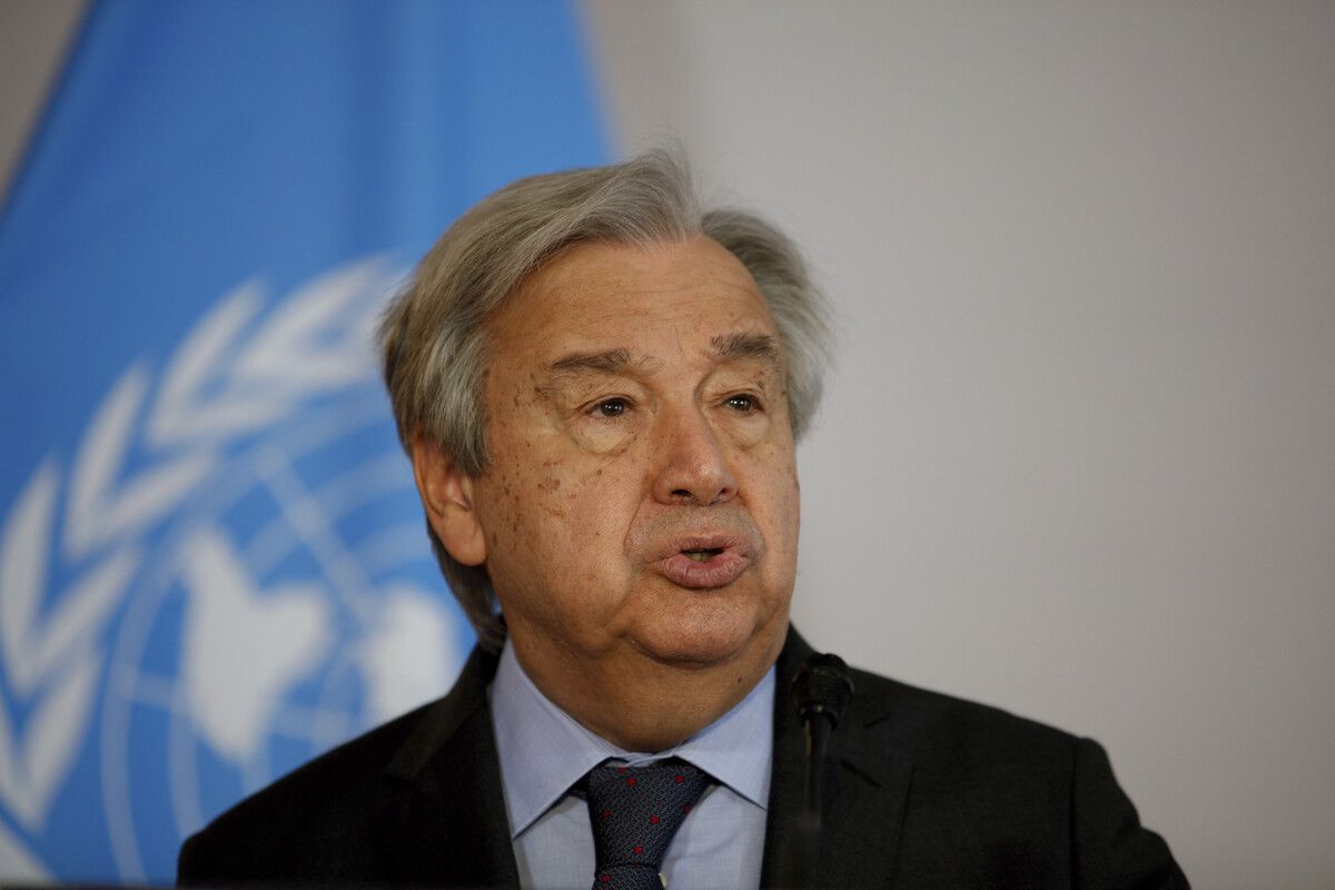 „Wir müssen dafür sorgen, dass alle Menschen Zugang zu Diagnostik, Behandlung und Impfstoffen haben“, ruft António Guterres auf. AP