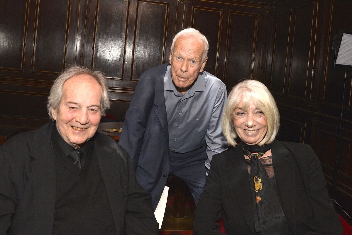 Wolfgang Glück mit den Schauspielern Otto Schenk und Erika Pluhar im Jahr 2017. HERBERT PFARRHOFER