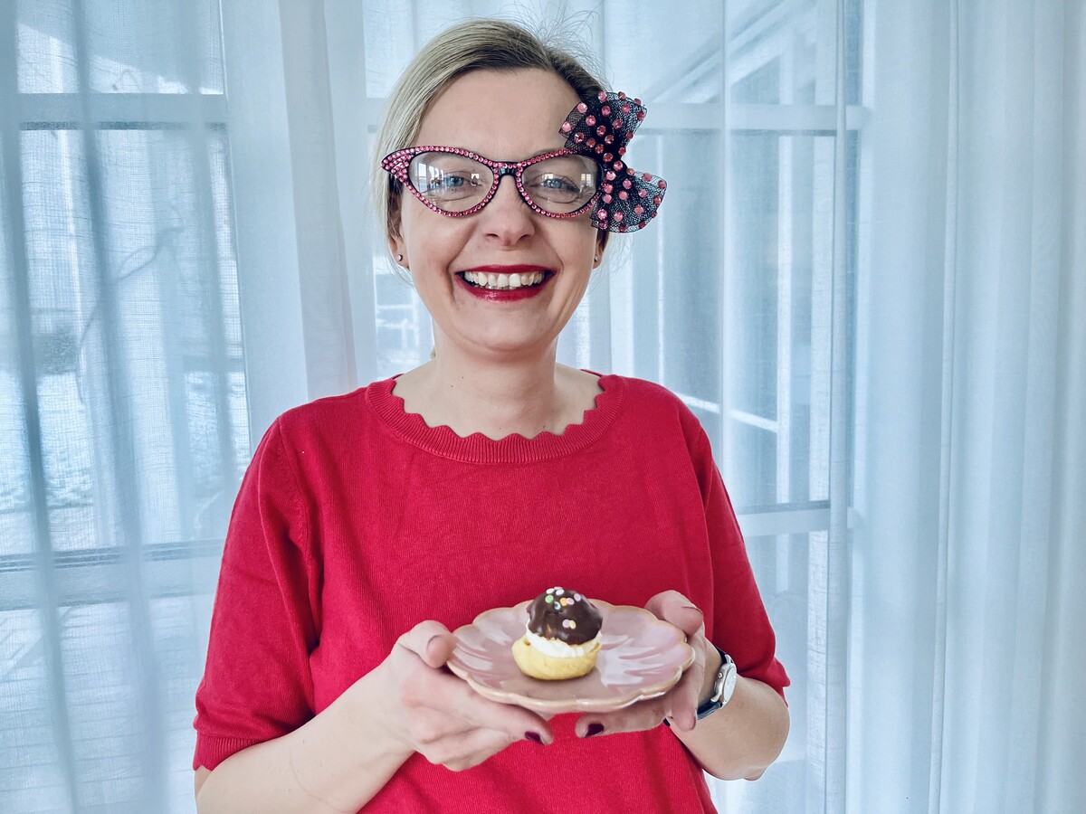 Alexandra Frick von Backduft backt süße Faschingsköstlich­keiten. afb (2)