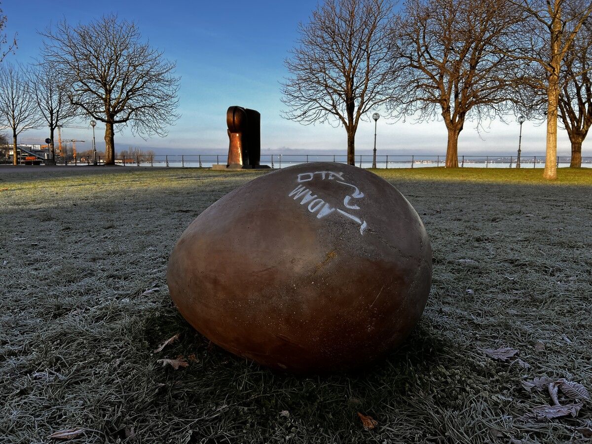 Angelo Roventa möchte mit dem Ovoid 11 die Dualität von Leben und Tod symbolisieren. MartE