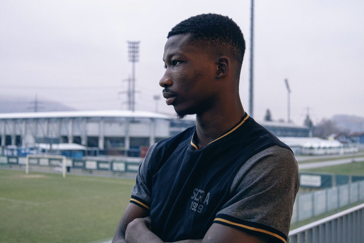 Der Blick auf den Trainingscampus: Ousmane Diawara unterschrieb einen langfristigen Vertrag für den Cashpoint SCR Altach.SCRA