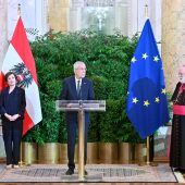 Politik in Kürze