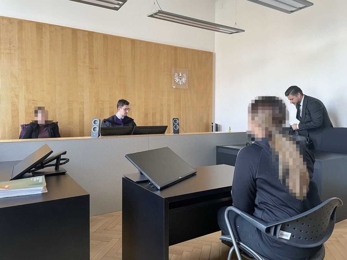 Die Angeklagte zeigte sich vor dem Schöffensenat geständig und reumütig. VN/MMH