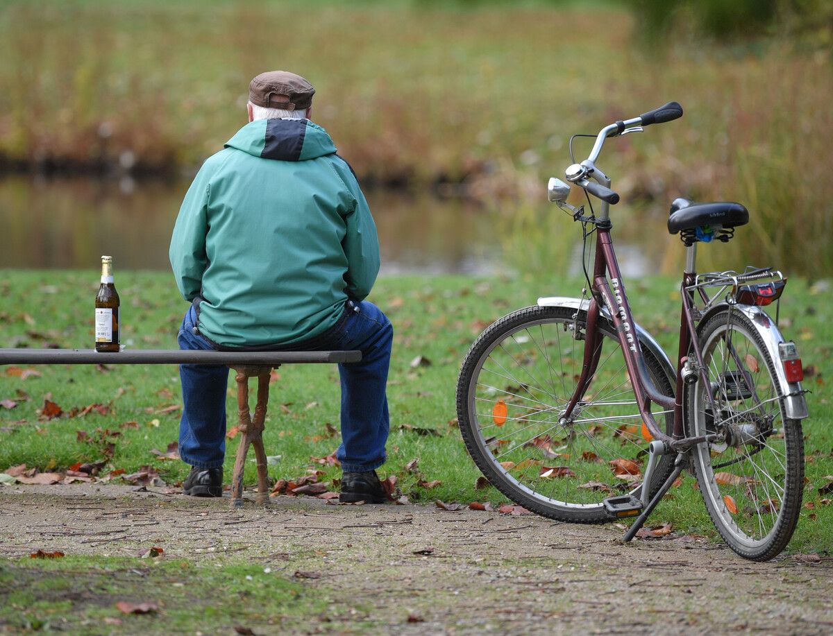 Die Einsamkeit vieler Menschen hat sich seit der Pandemie verstärkt. apa