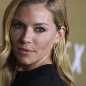 Sienna Miller wieder Mama
