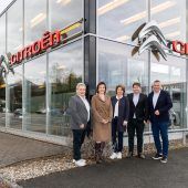 Schneider Automobil übernimmt Nachbar-Autohaus Blum. »D1