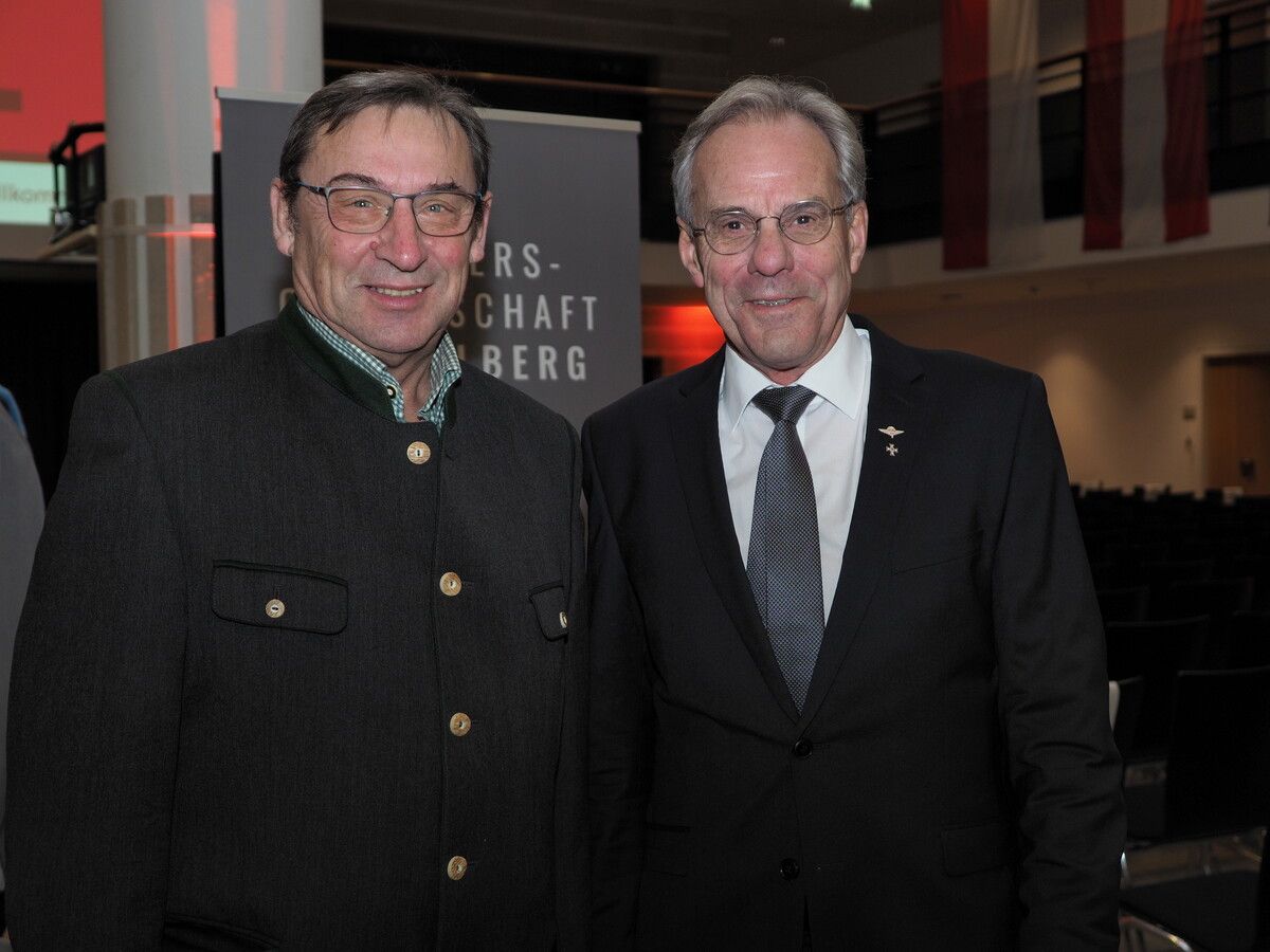 Im Gespräch: Josef Pratter (l.) und Ernst Konzett.