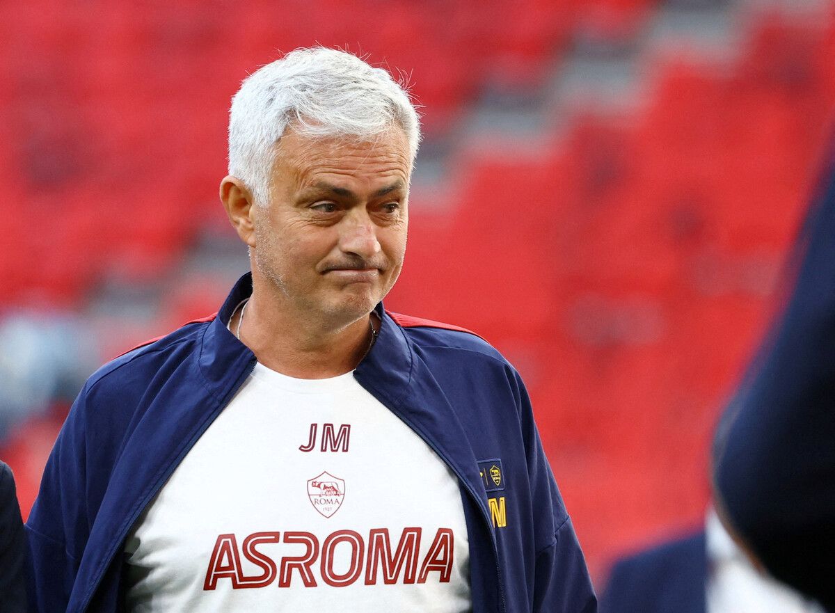 José Mourinho muss die Roma nach vier Jahren verlassen.Reuters