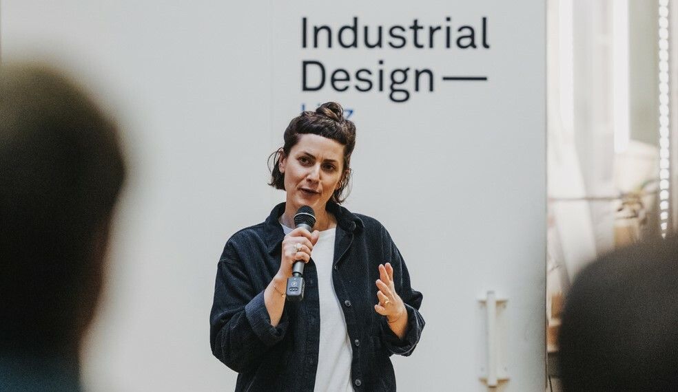 Kulturmanagerin Katharina Kleiter studierte Theater-, Film- u. Medienwissenschaft. FA