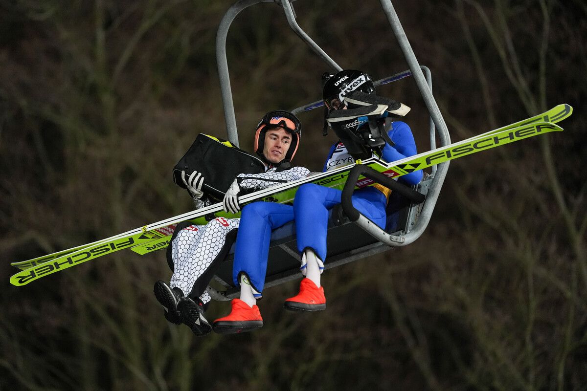 Lift statt Schanze hieß es in Szczyrk auch für Stefan Kraft.Gepa