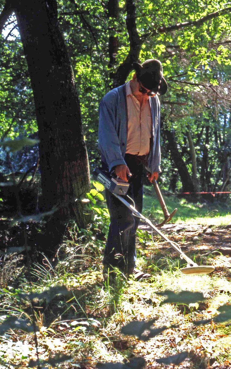 Mit Metalldetektoren waren die Männer unterwegs. Landesarchäologie
