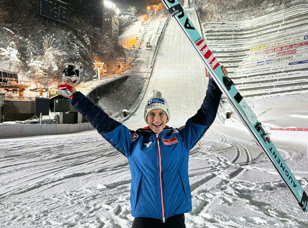 Skispringerin Eva Pinkelnig feierte in Sapporo ihren elften Weltcupsieg.apa