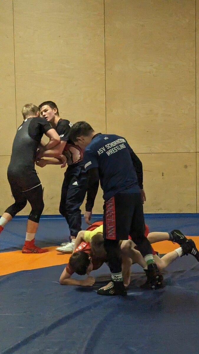 Sportliche Entwicklung: 25 Schüler und Jugendliche nutzten die Gelegenheit zur Leistungssteigerung.