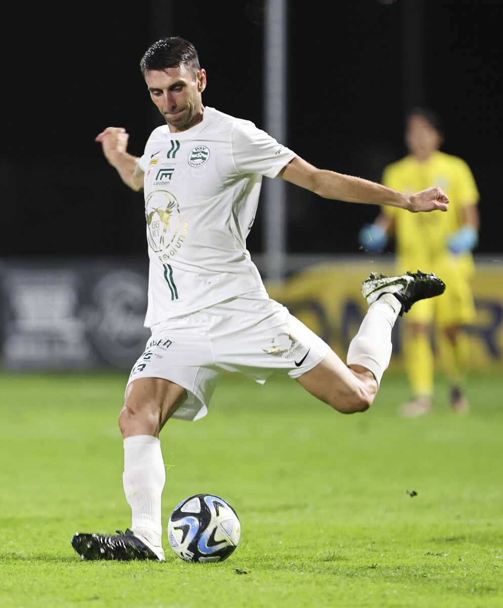 Stefan Umjenovic soll nun für den FC Dornbirn abräumen.gepa
