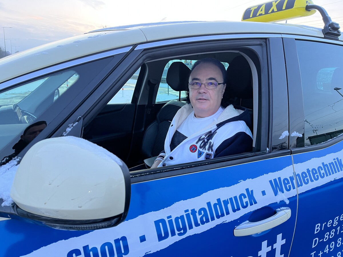Taxi-Fahrer Peter Valsecchi wunderte sich über wenig Aufträge.