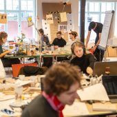 Poolbar-Generator geht ins Finale