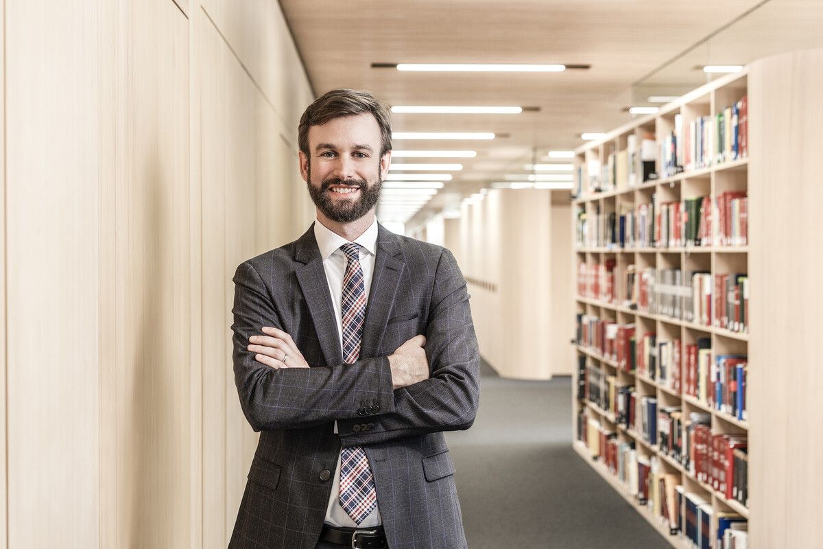 Anwalt Stefan Fussenegger, TWP Rechtsanwälte, informiert. FA